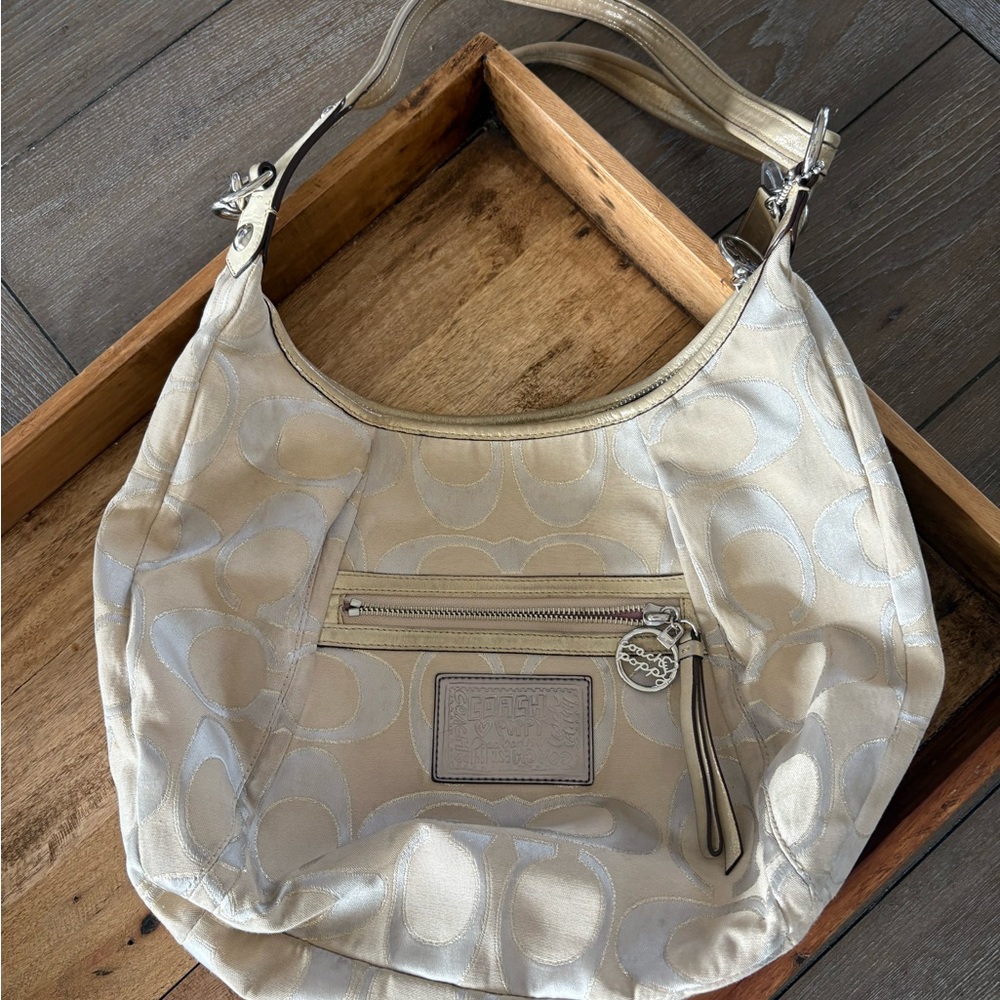 COACH Poppy signature cloth handbag